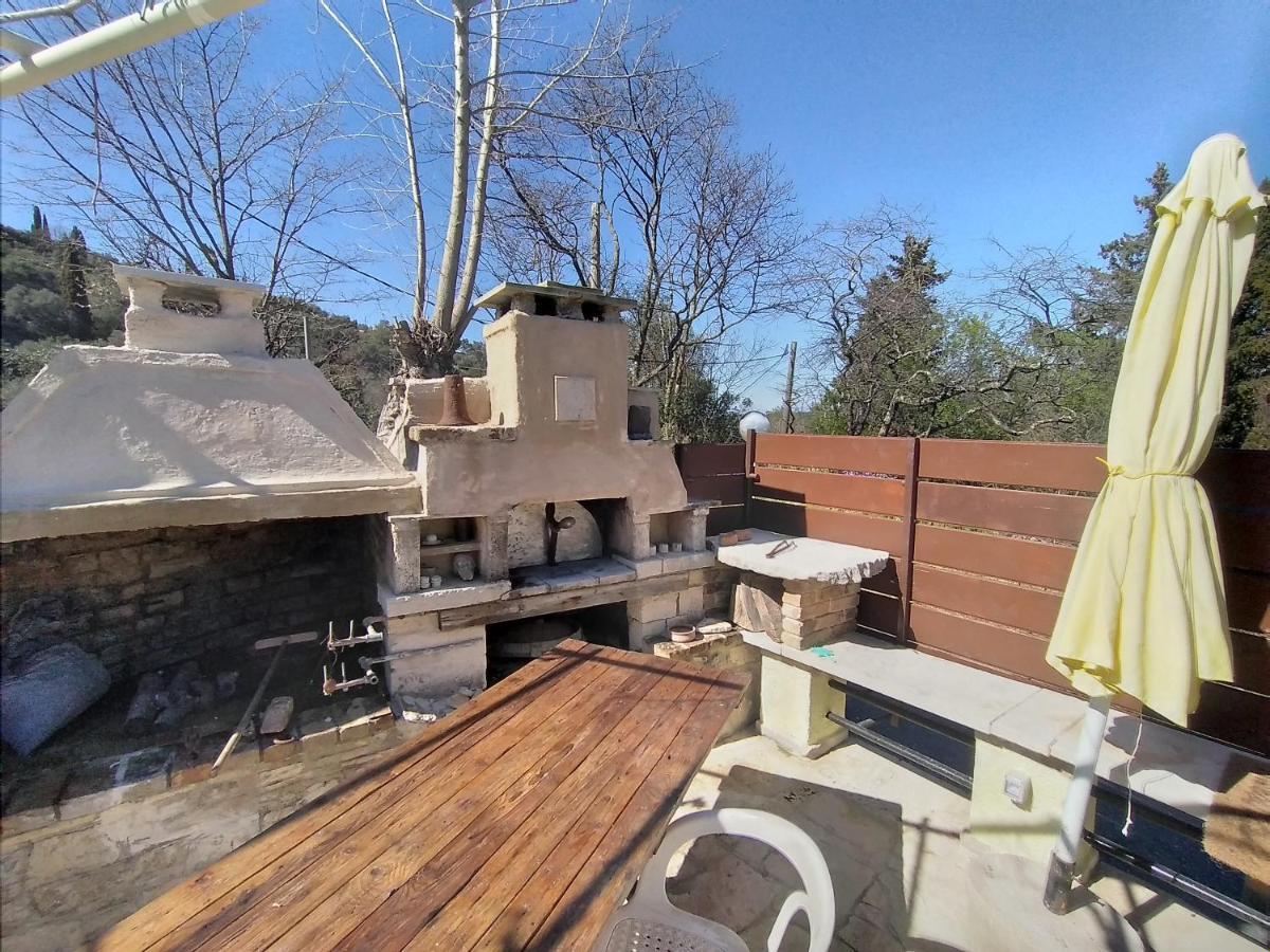 Stonemakers Hide Villa Karyotikon Exterior photo
